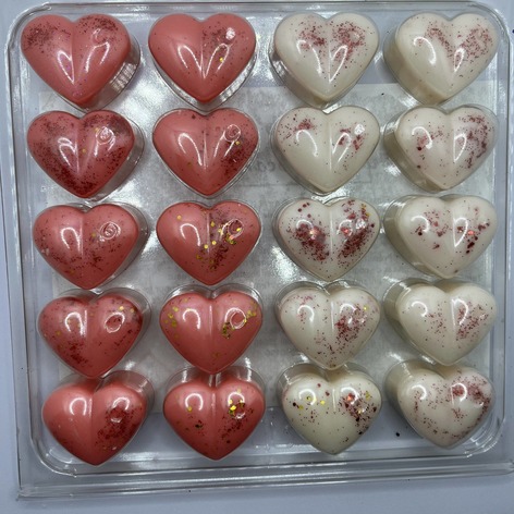 Selling: 20 Hearts Box