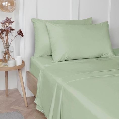 Selling: Green Plain Dye Bedding Set - 180 Thread Count | Pillowcase Pair