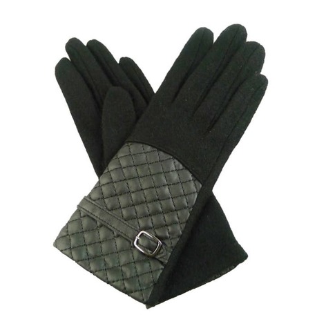 Selling: Quilted Panel Gloves