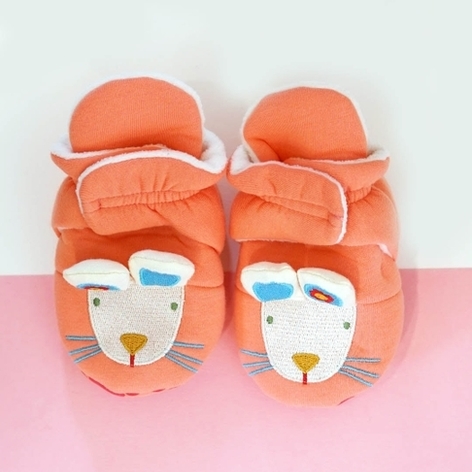 Selling: Maura The Mouse Booties - Xl