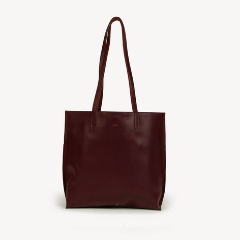 Selling: Everyday Tote - Plum