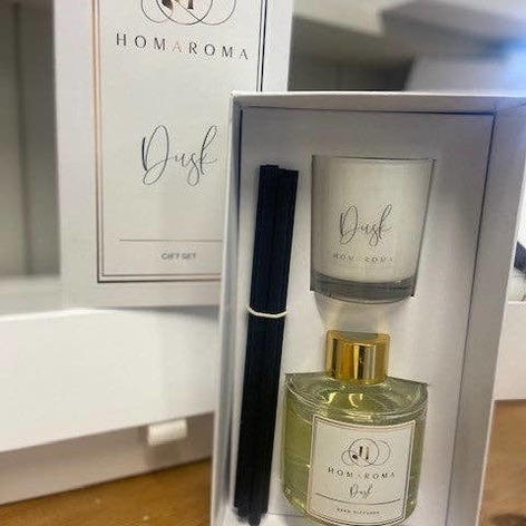 Selling: Candle & Reed Diffuser Gift Set-Leather & Fig
