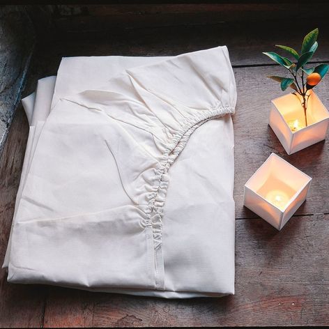 Selling: Ontario - Fitted Sheet Linen